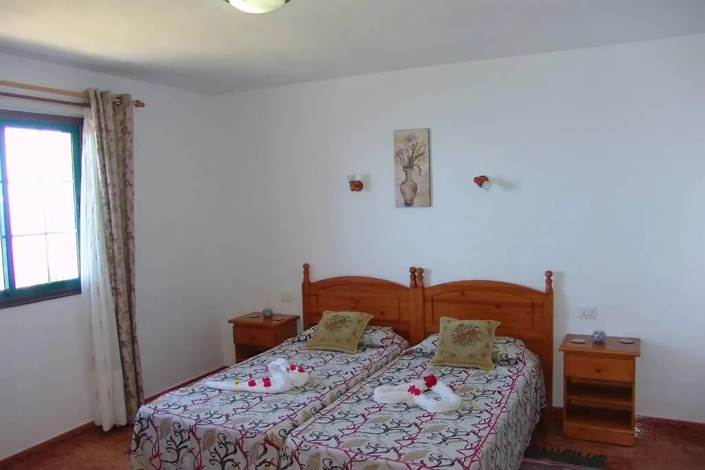 Apartamentos Finca Casa Jardin 티하라페
