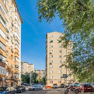 Precioso Apartamento Familiar En Area Residencial , Madrid España